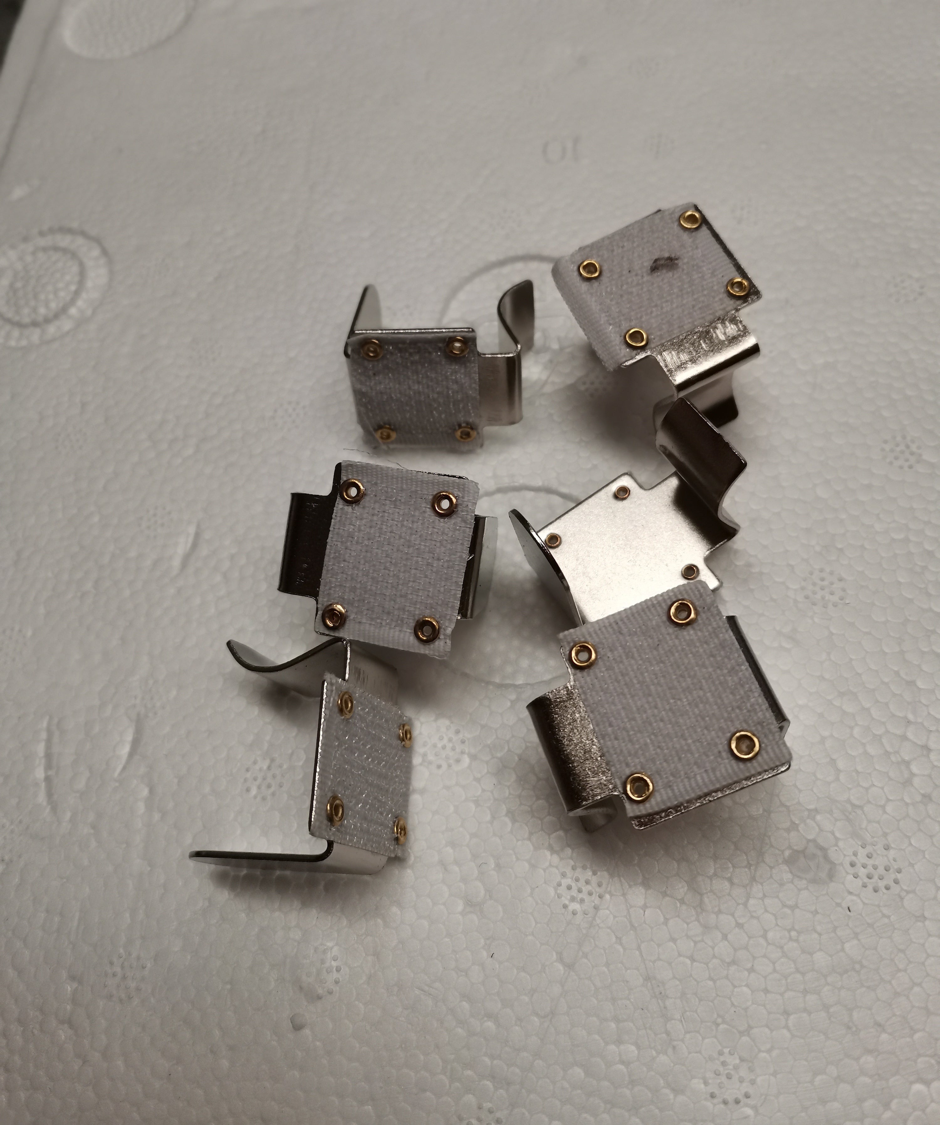 Clips for table skirts